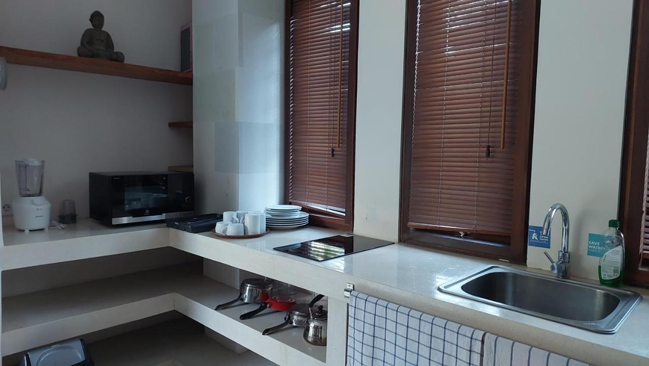 Villa Rumah Isah Candidasa Exterior foto